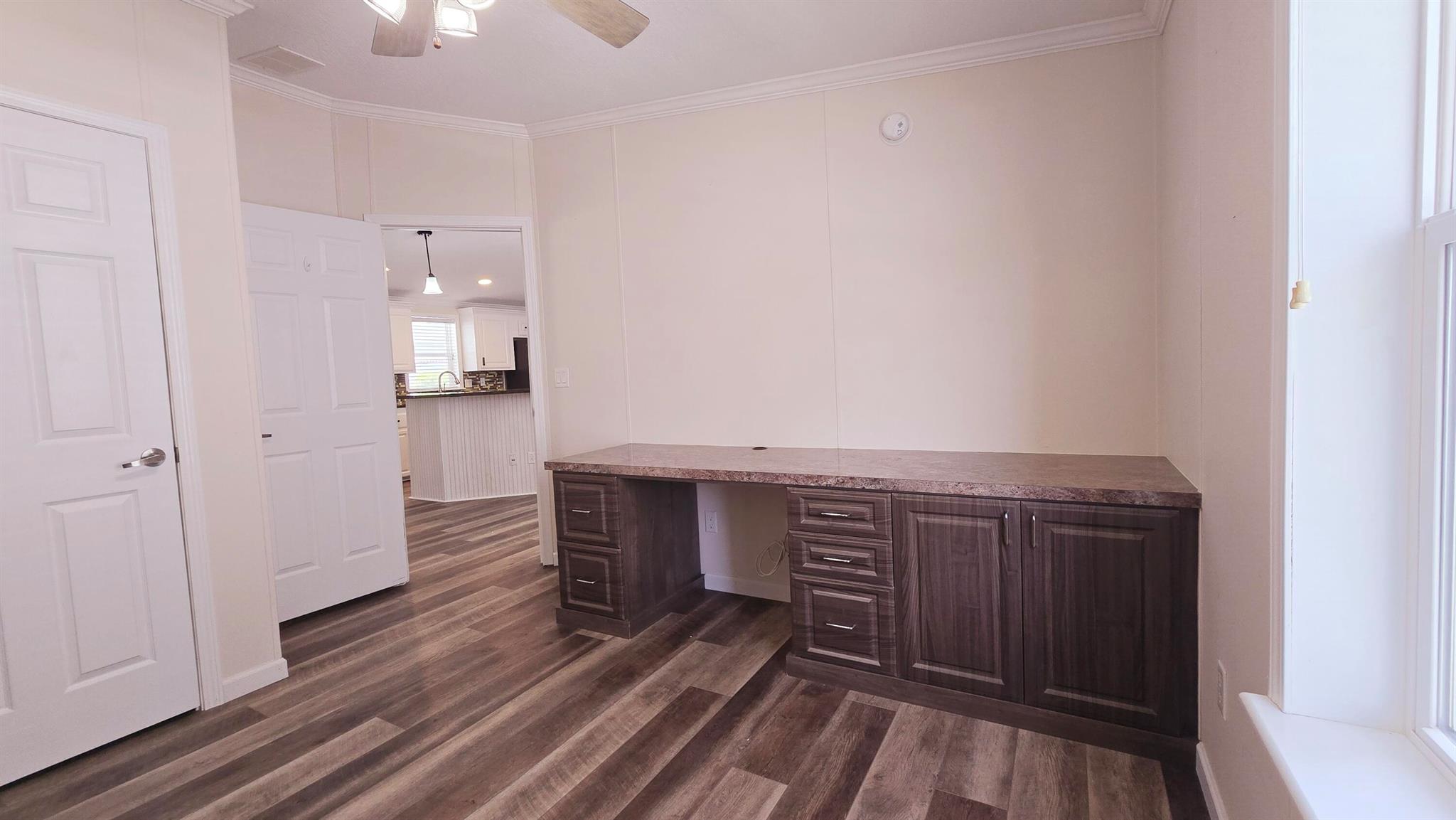 RIDGEWAY - Residential