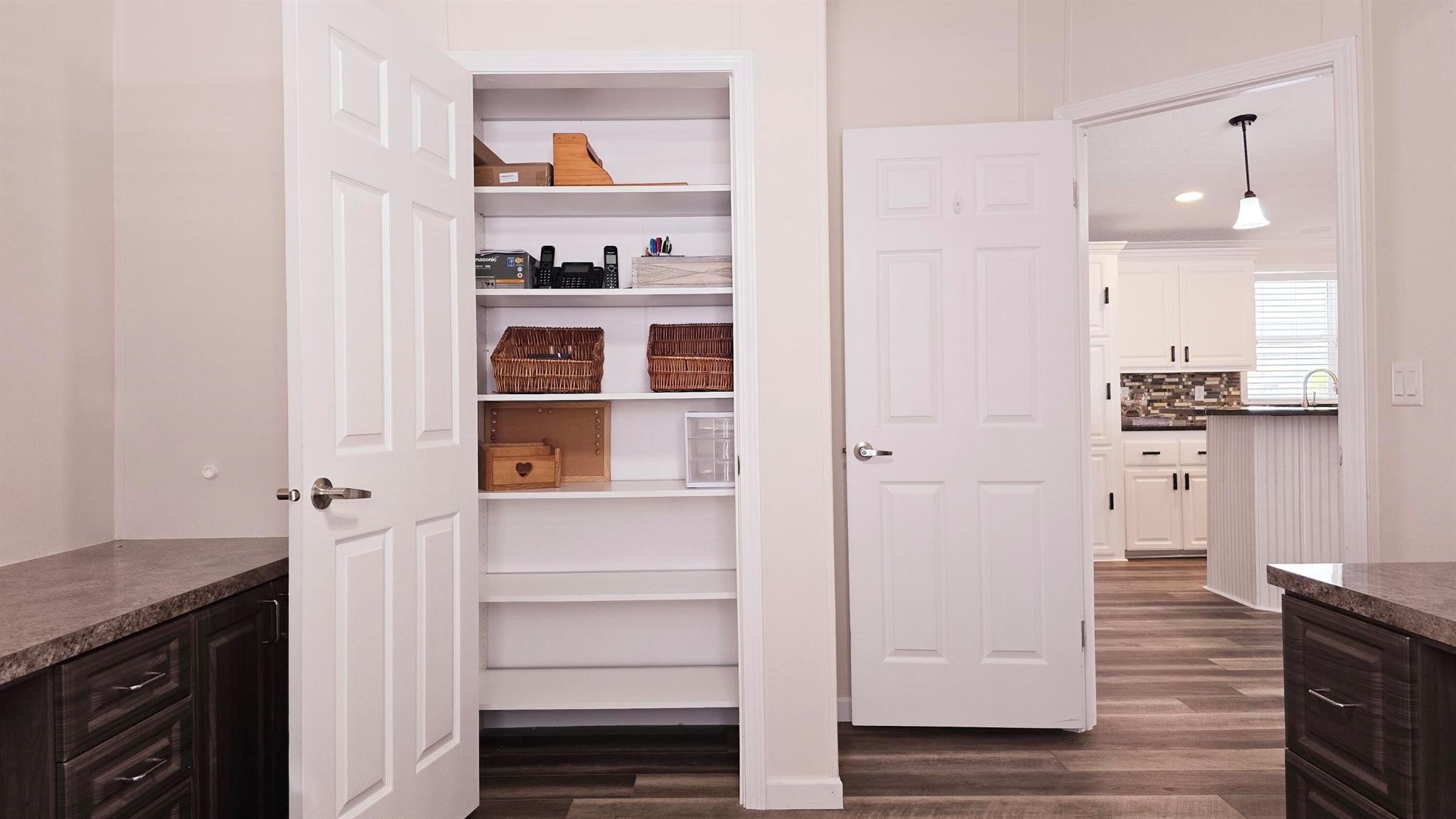 RIDGEWAY - Residential