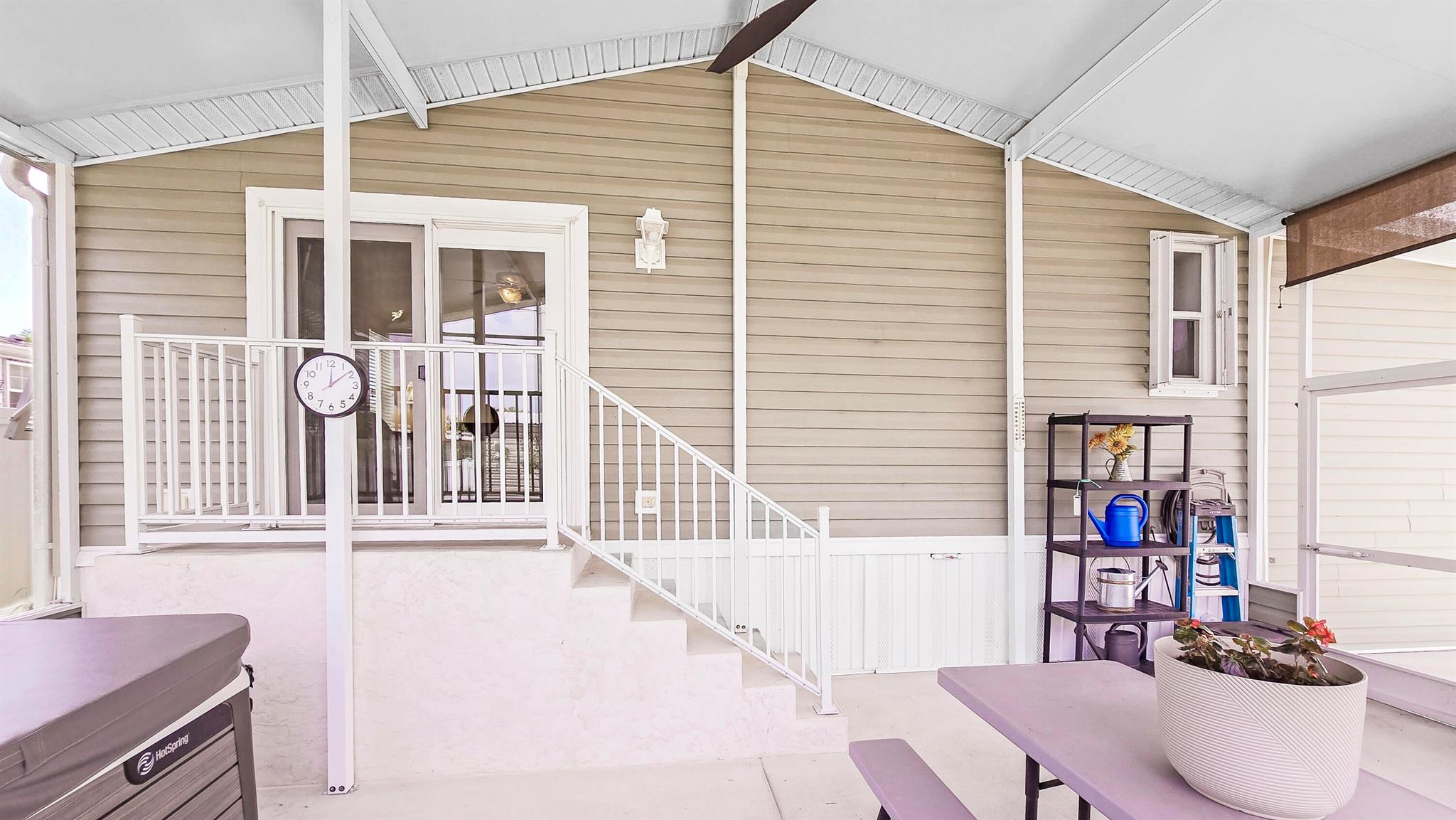 RIDGEWAY - Residential