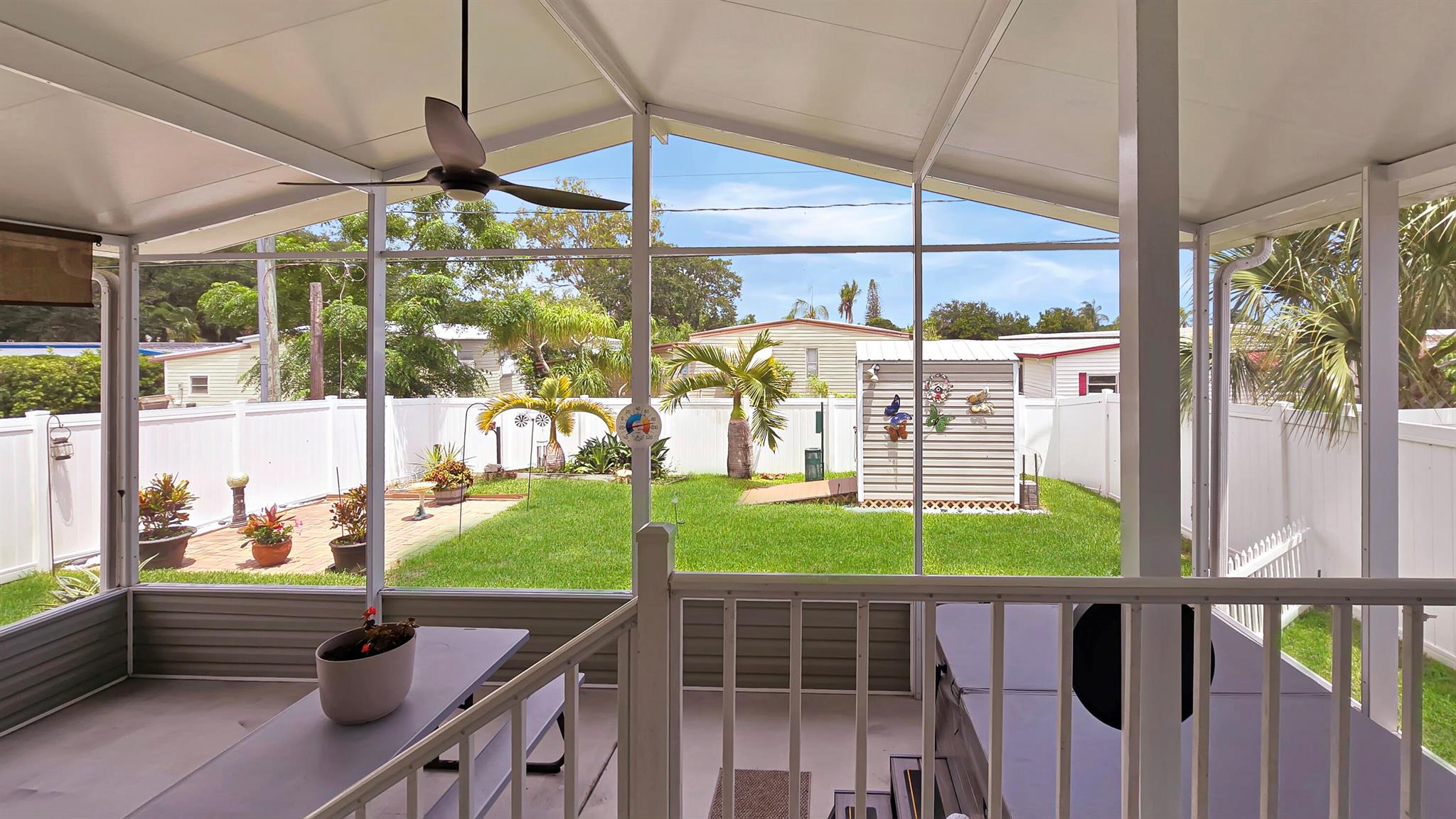 RIDGEWAY - Residential