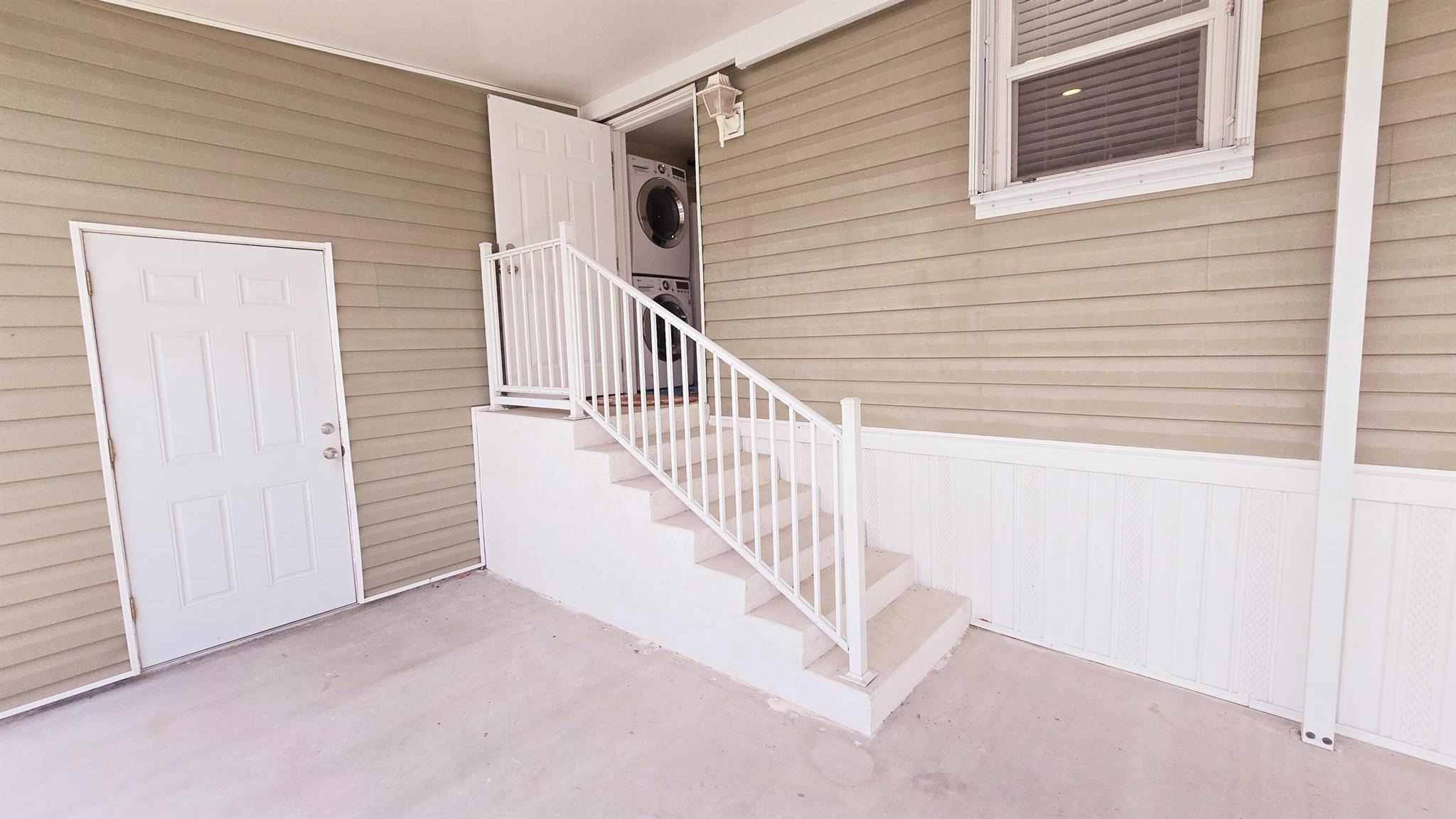 RIDGEWAY - Residential