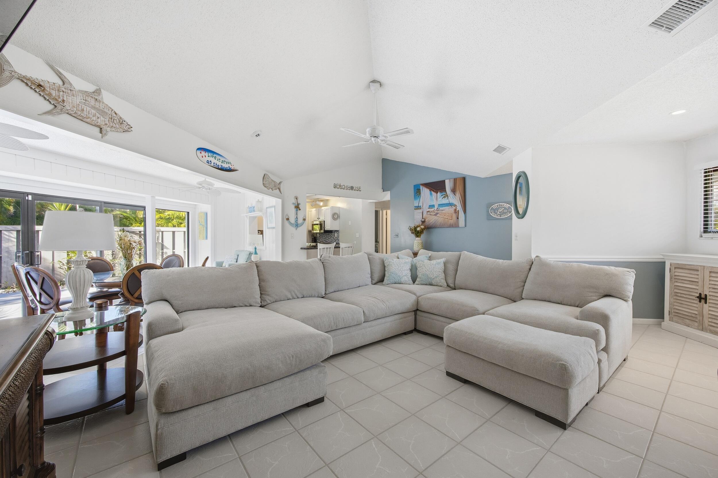 BELLA VISTA - Residential