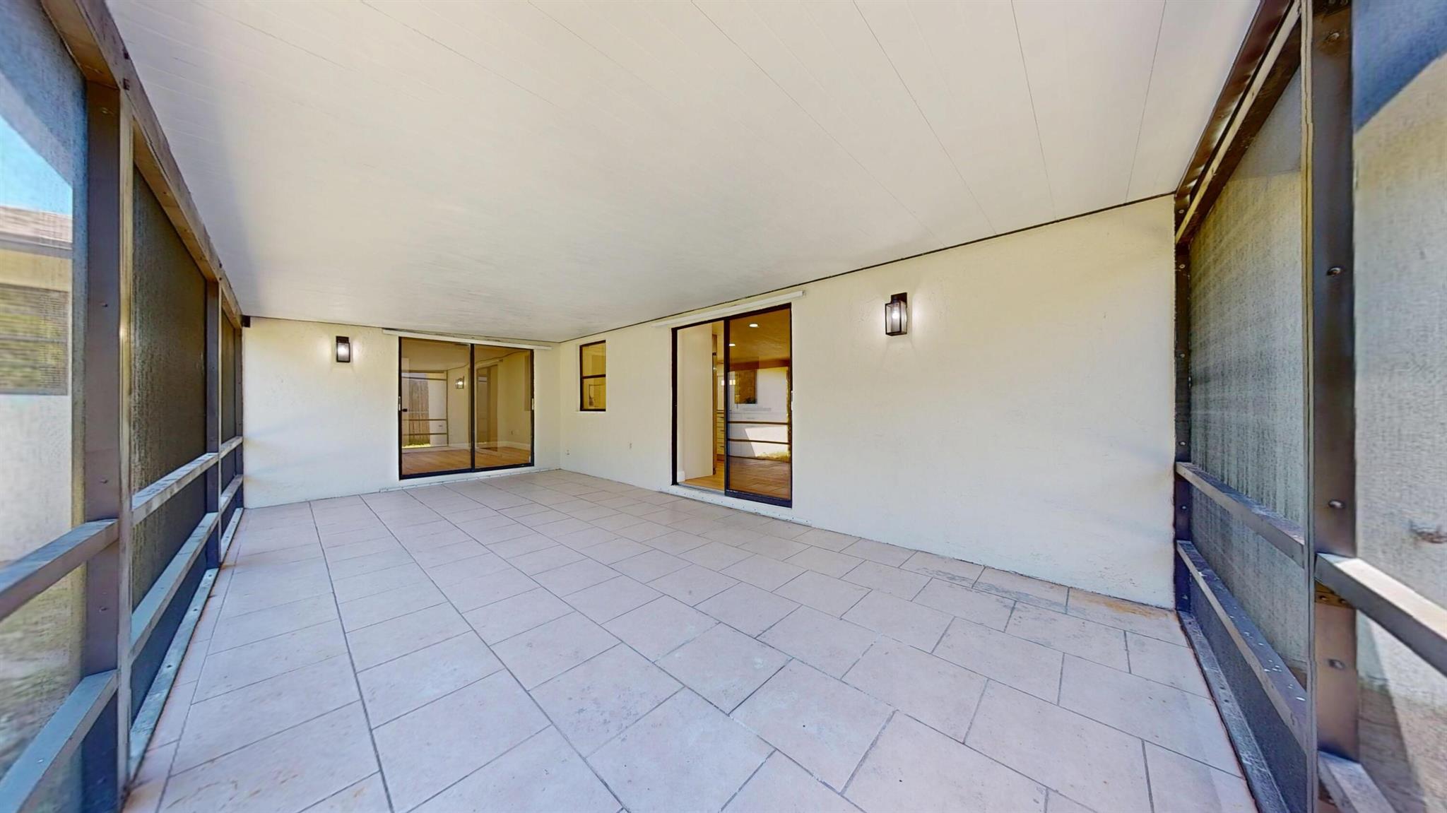 ISLAND ESTATES - Residential