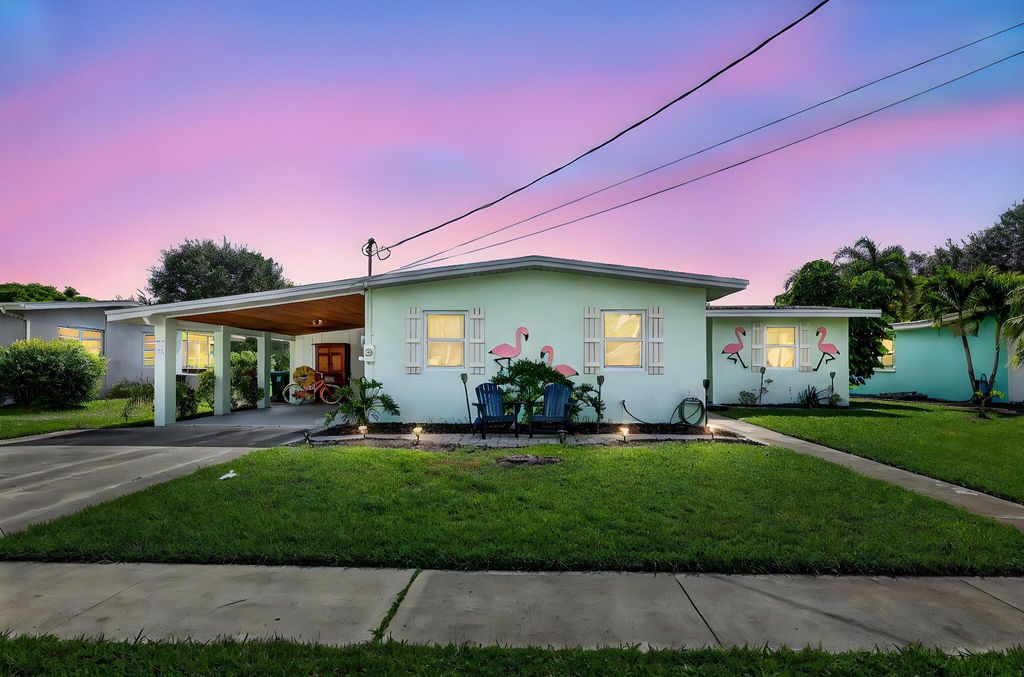 Photo of 2971 SE Morningside Boulevard, Port Saint Lucie, FL 34952 (MLS # R11119147)