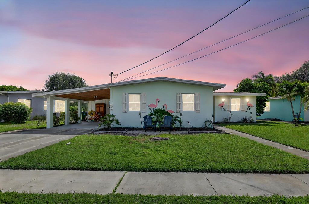 Photo of 2971 SE Morningside Boulevard, Port Saint Lucie, FL 34952 (MLS # R11119147)