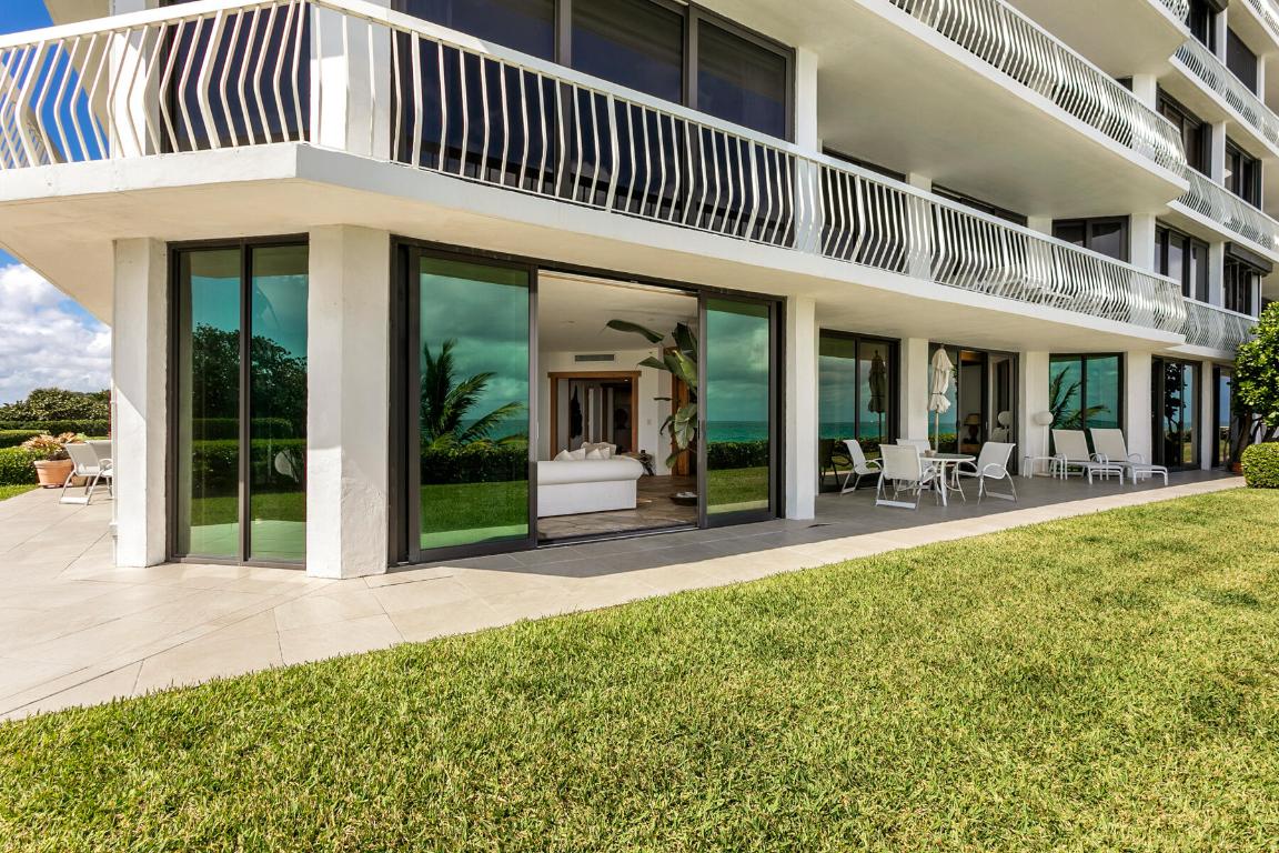 TWENTY ONE HUNDRED CONDO - SLOANS CURVE - Residential