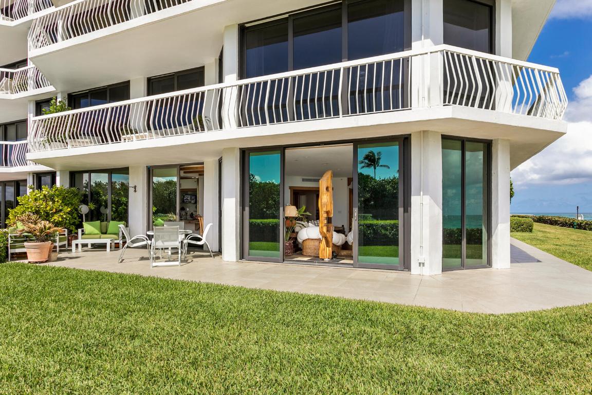 TWENTY ONE HUNDRED CONDO - SLOANS CURVE - Residential