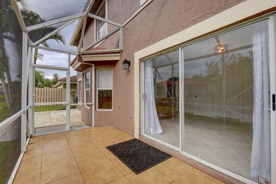 BOCA CHASE - Residential Lease