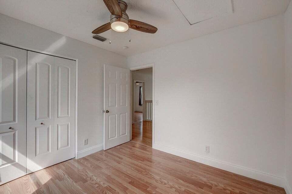 BOCA CHASE - Residential Lease