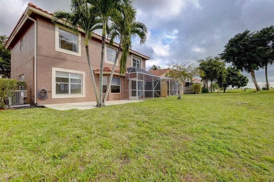 BOCA CHASE - Residential Lease