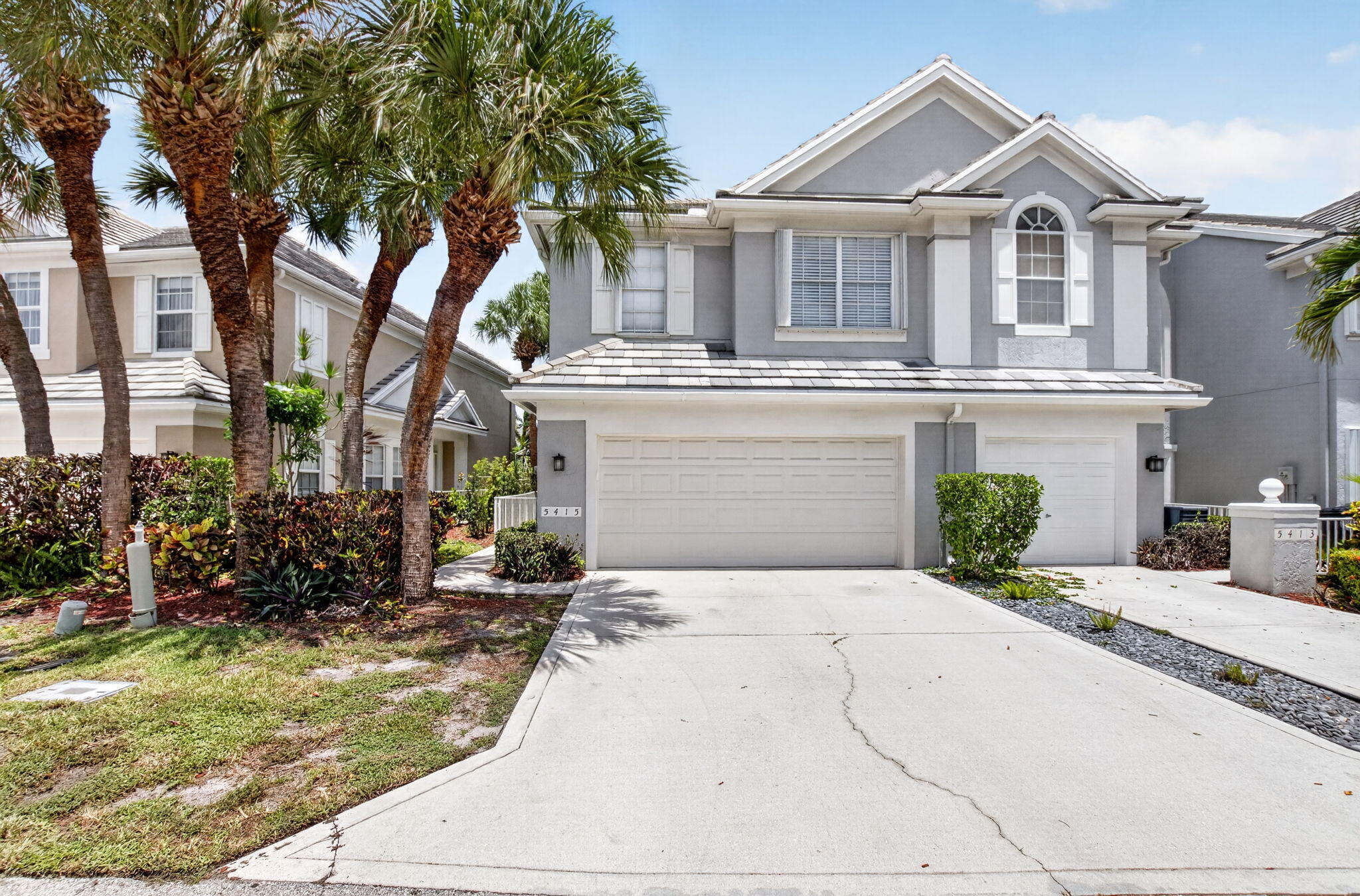 5415 GRAND PARK Place