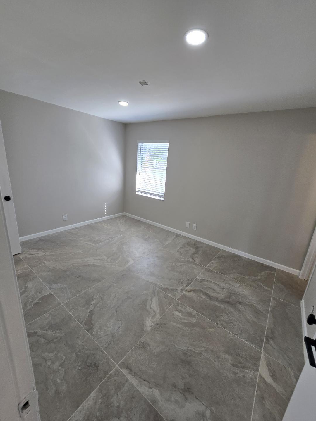 MANILA PARK - Residential Lease