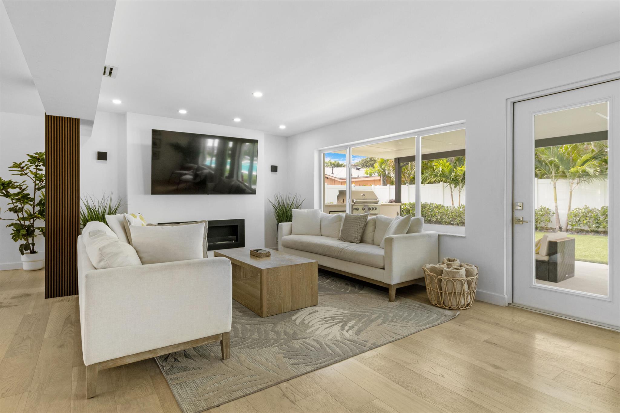 LAKE PLACID - Residential