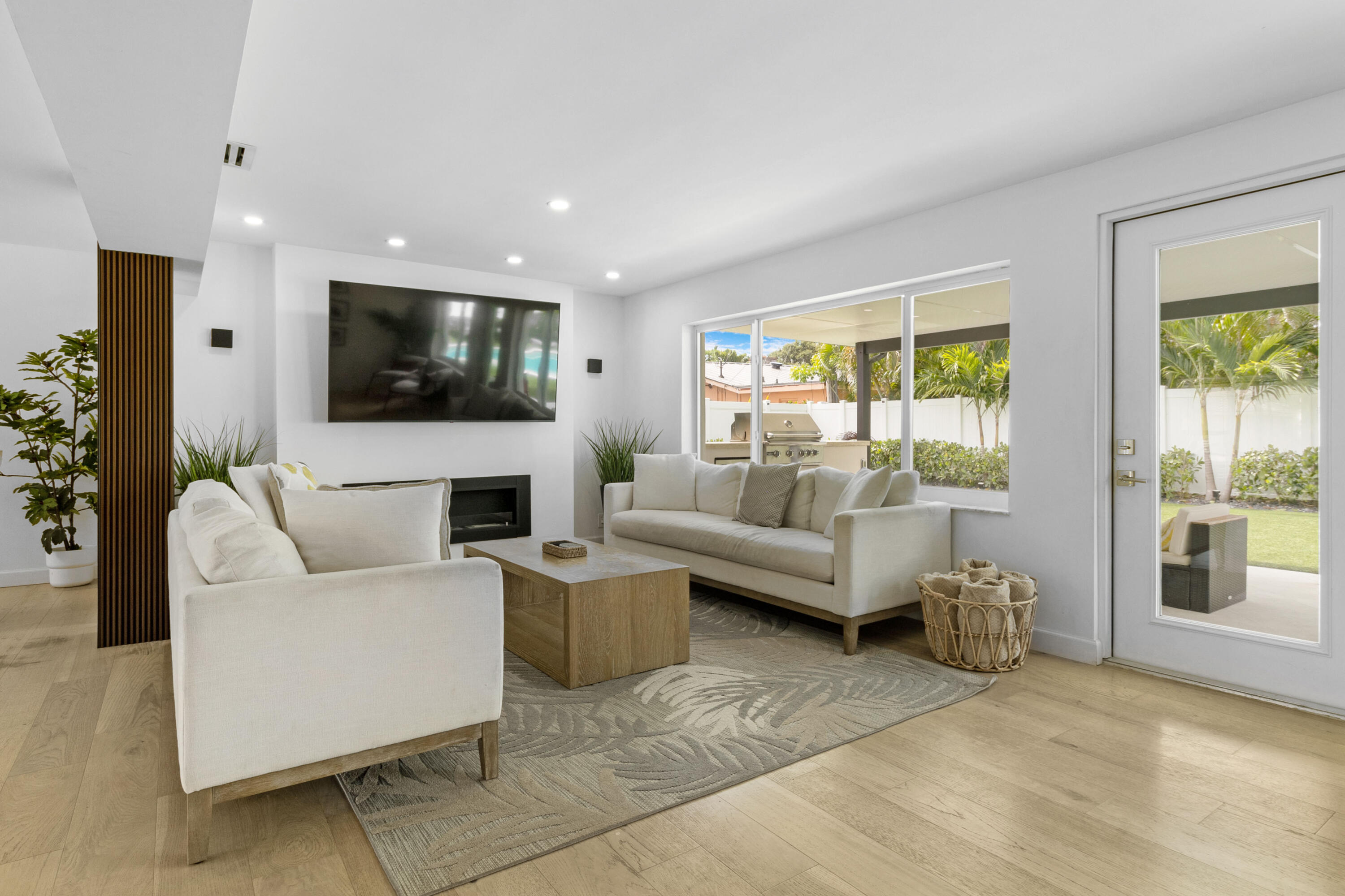 LAKE PLACID - Residential