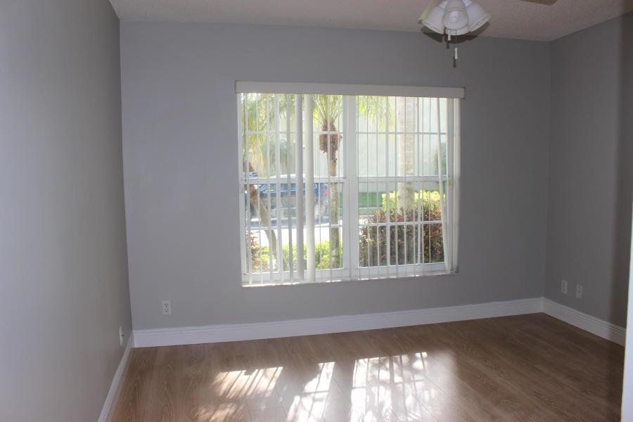 LAKES AT BOCA RATON PAR E - Residential Lease