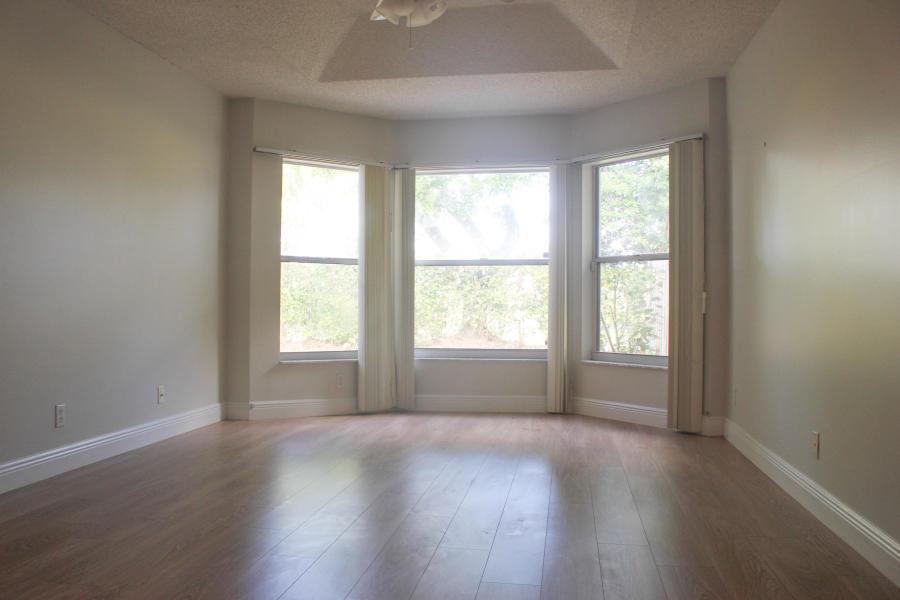 LAKES AT BOCA RATON PAR E - Residential Lease