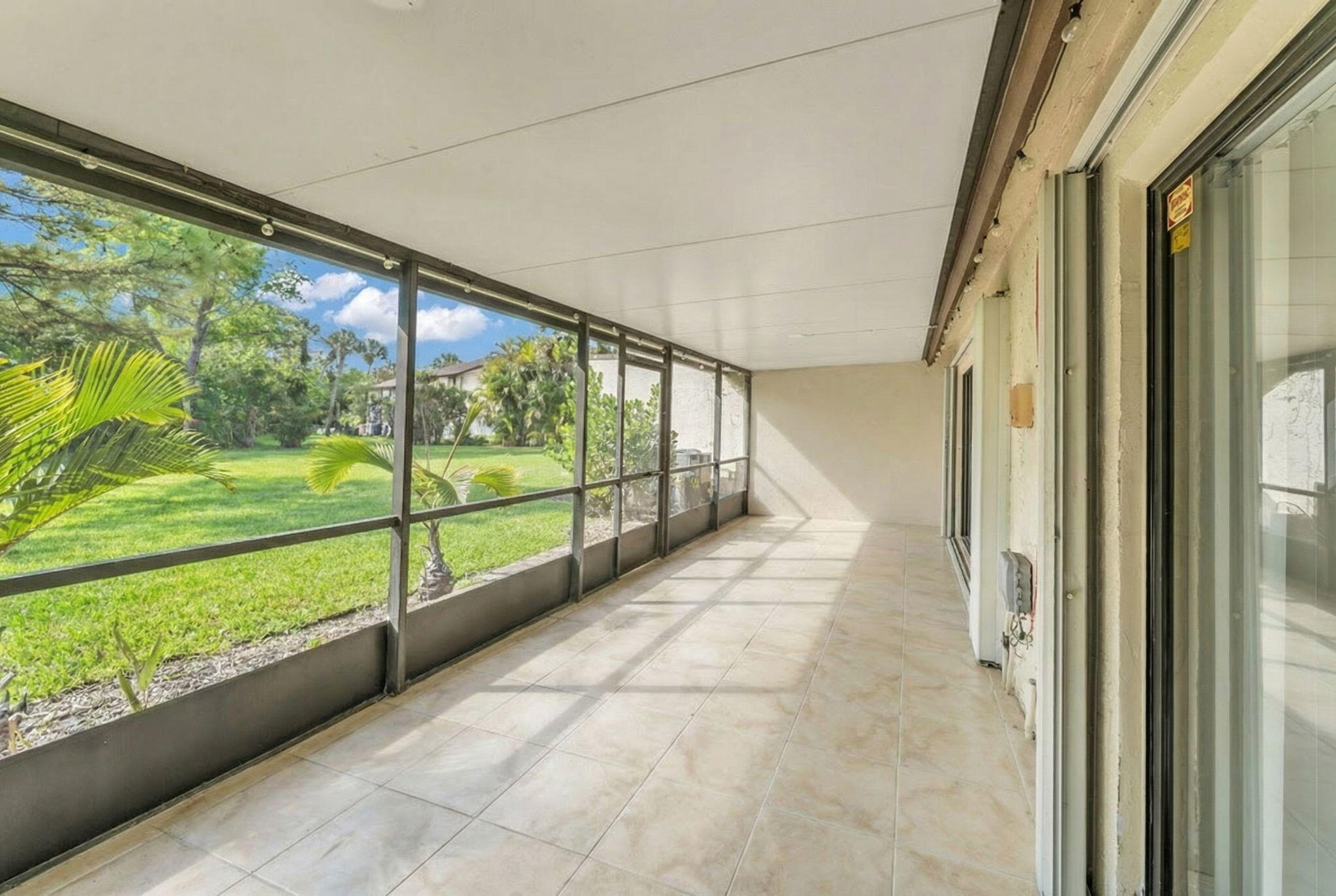 BOCA RIDGE GLEN - Residential Lease