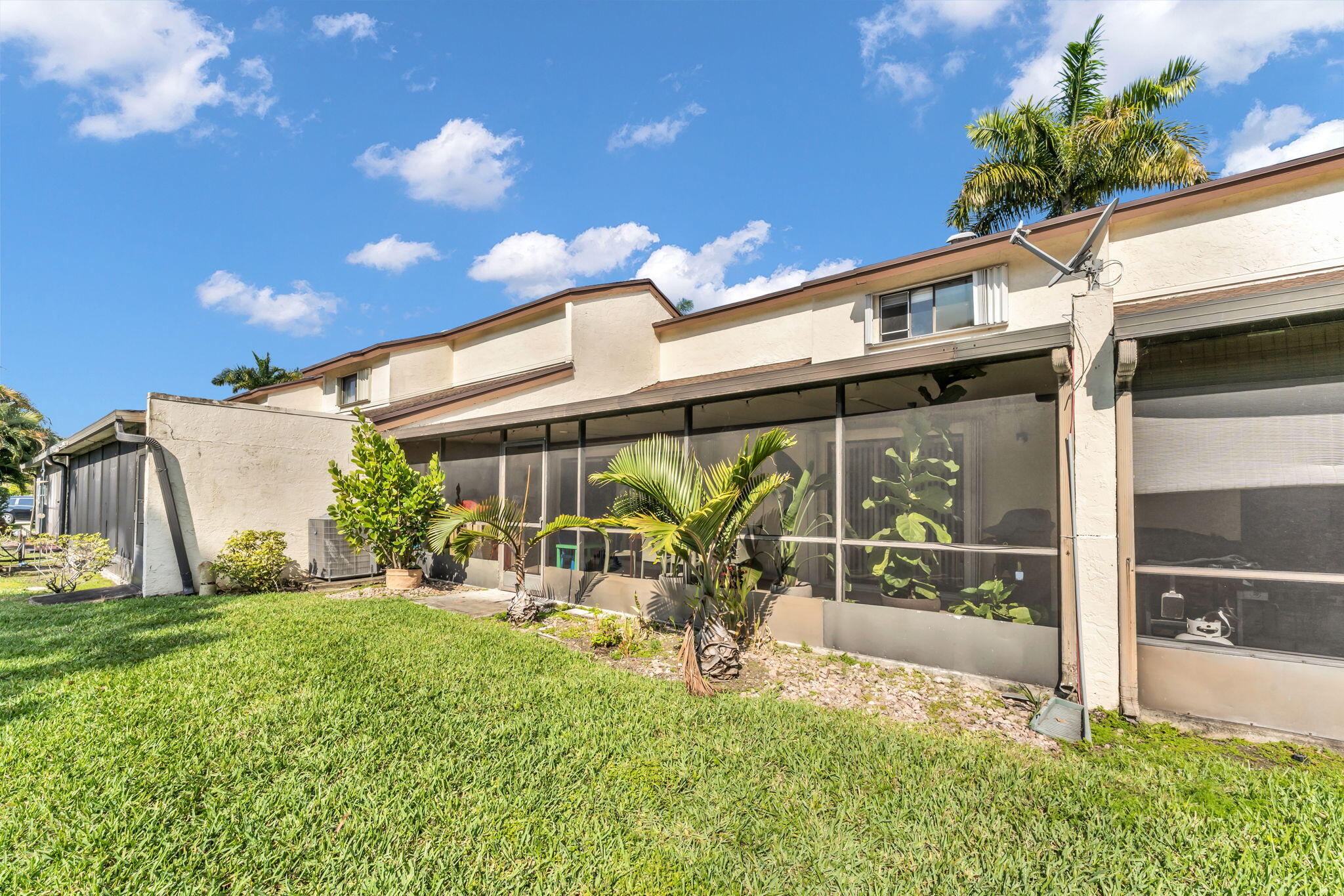 BOCA RIDGE GLEN - Residential Lease