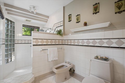 Tiny photo for 4120 SW 1ST Court, Plantation, FL 33317 (MLS # B26073170)