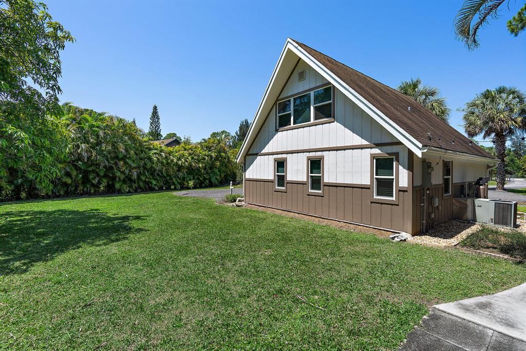 Photo of 17862 Mellen Lane, Jupiter, FL 33478 (MLS # R10724188)