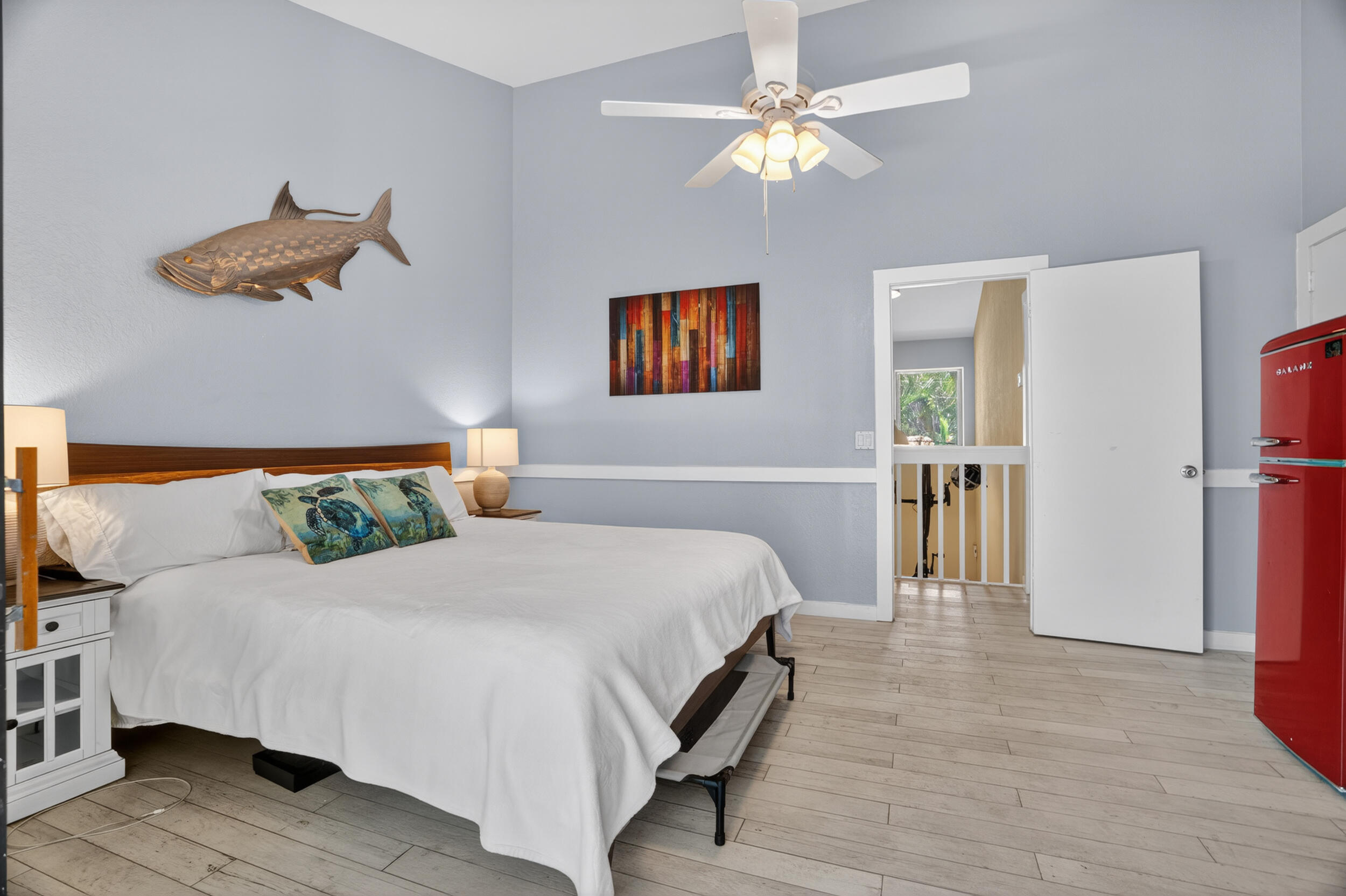 MARINERS WAY - Residential
