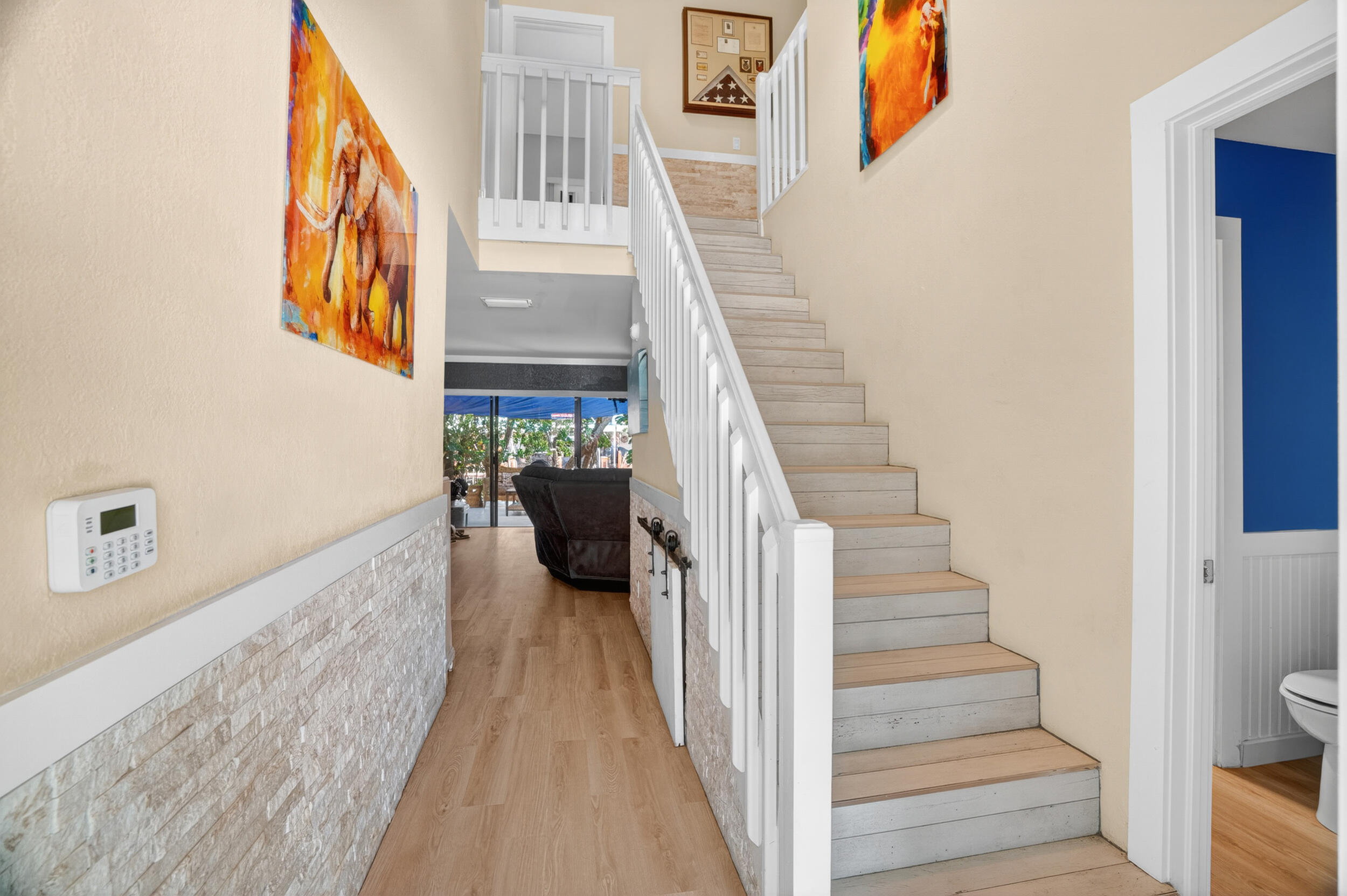 MARINERS WAY - Residential
