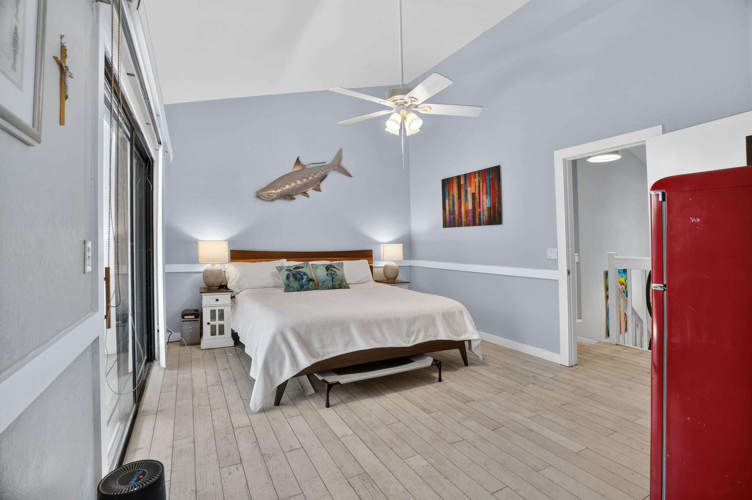 MARINERS WAY - Residential