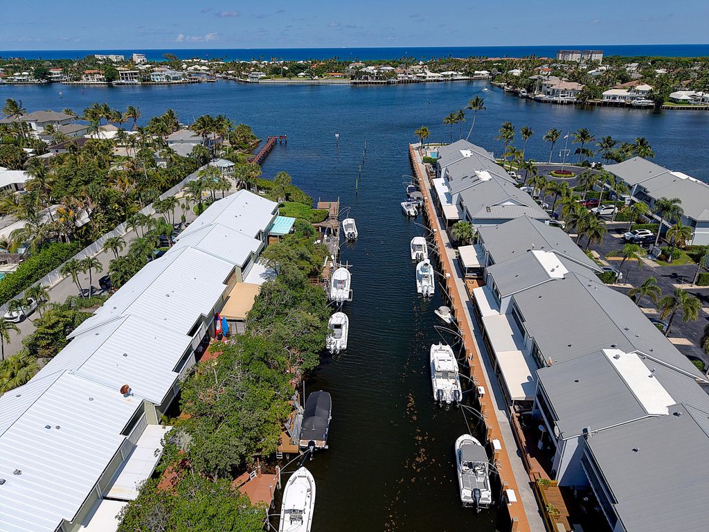 Photo of 622 Mariners Way, Boynton Beach, FL 33435 (MLS # B26022827)