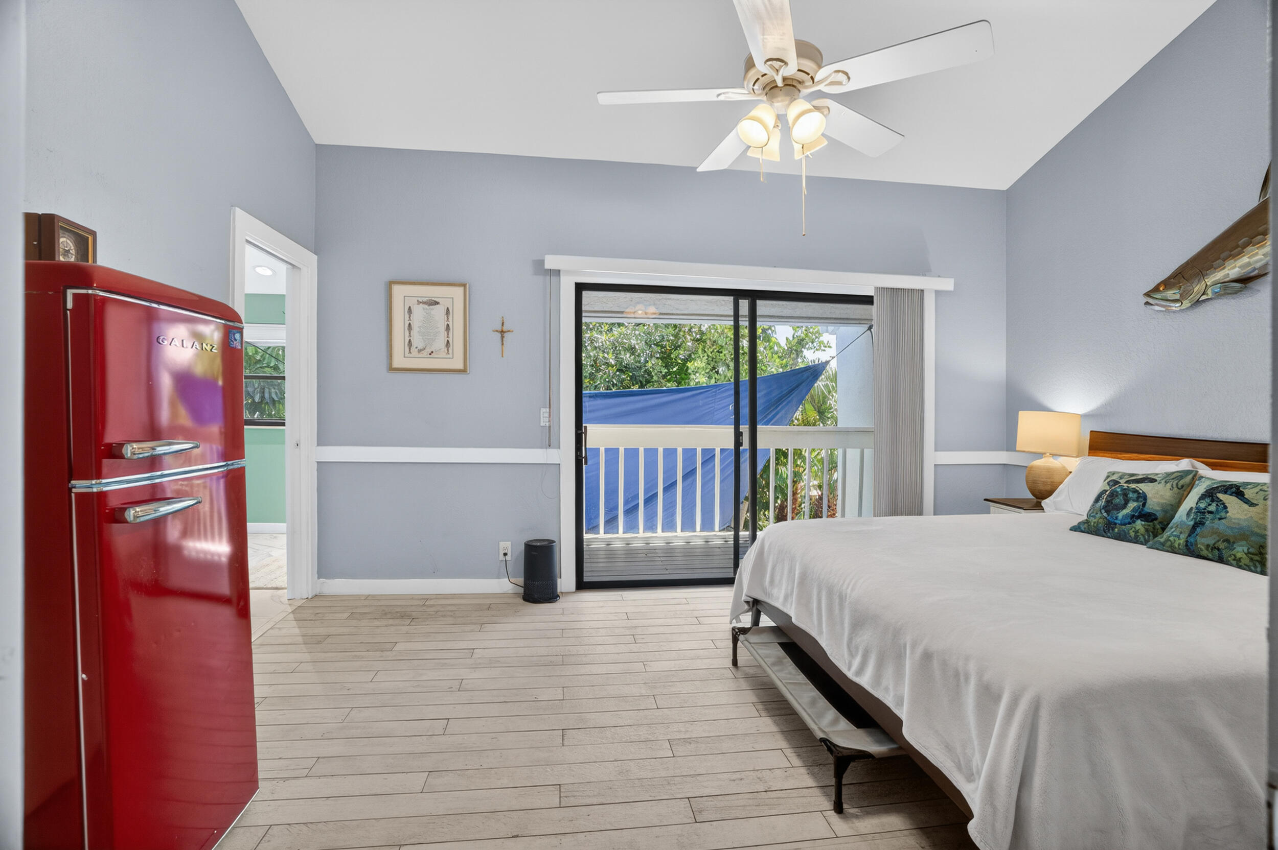 MARINERS WAY - Residential