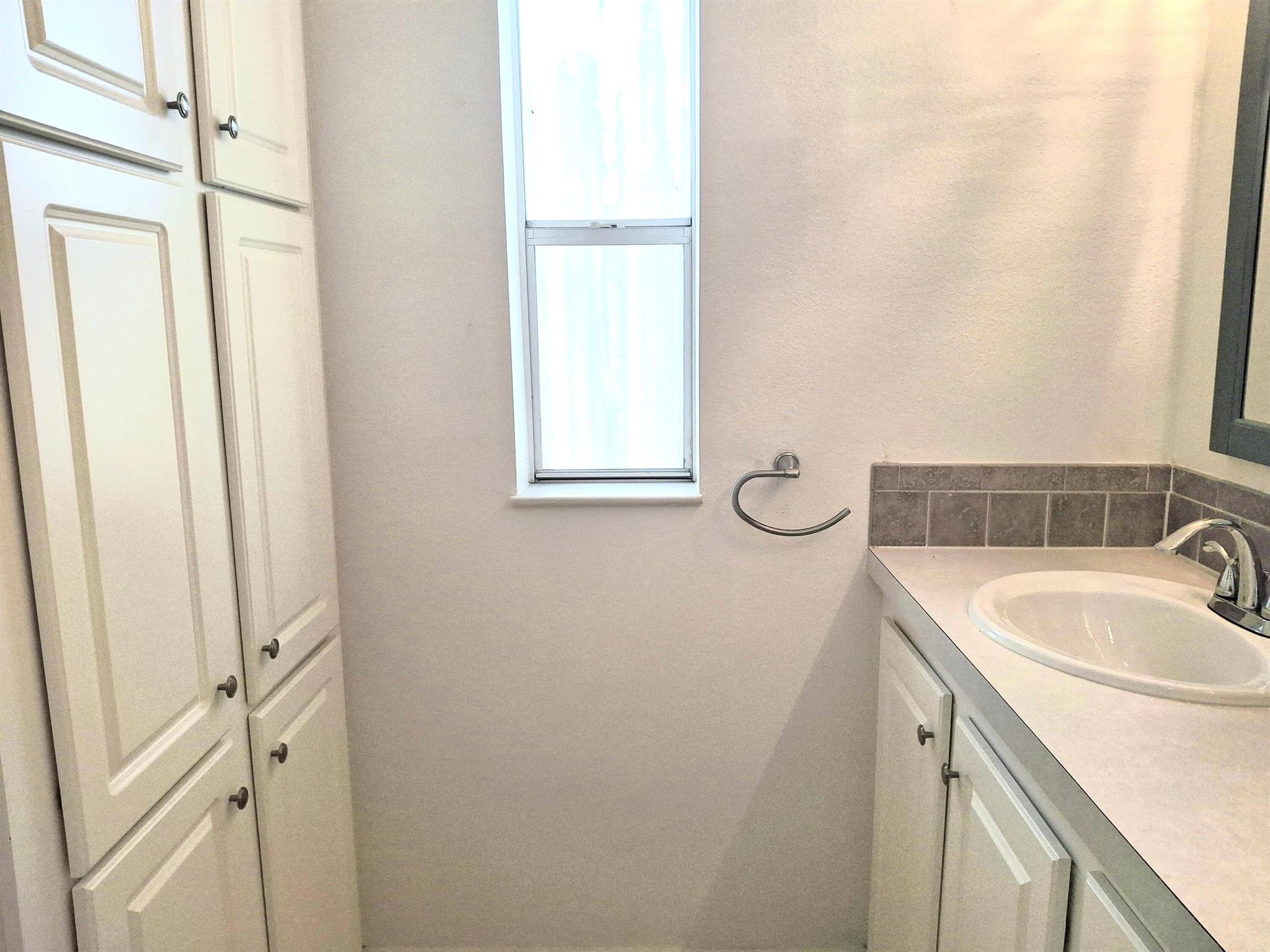 EAGLE'S RETREAT AT SAVANN - Residential