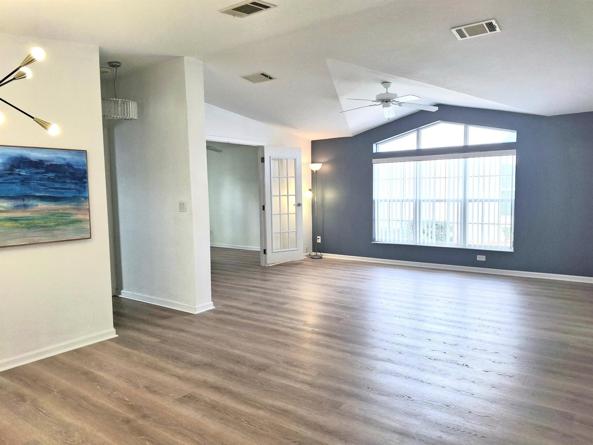 EAGLE'S RETREAT AT SAVANN - Residential