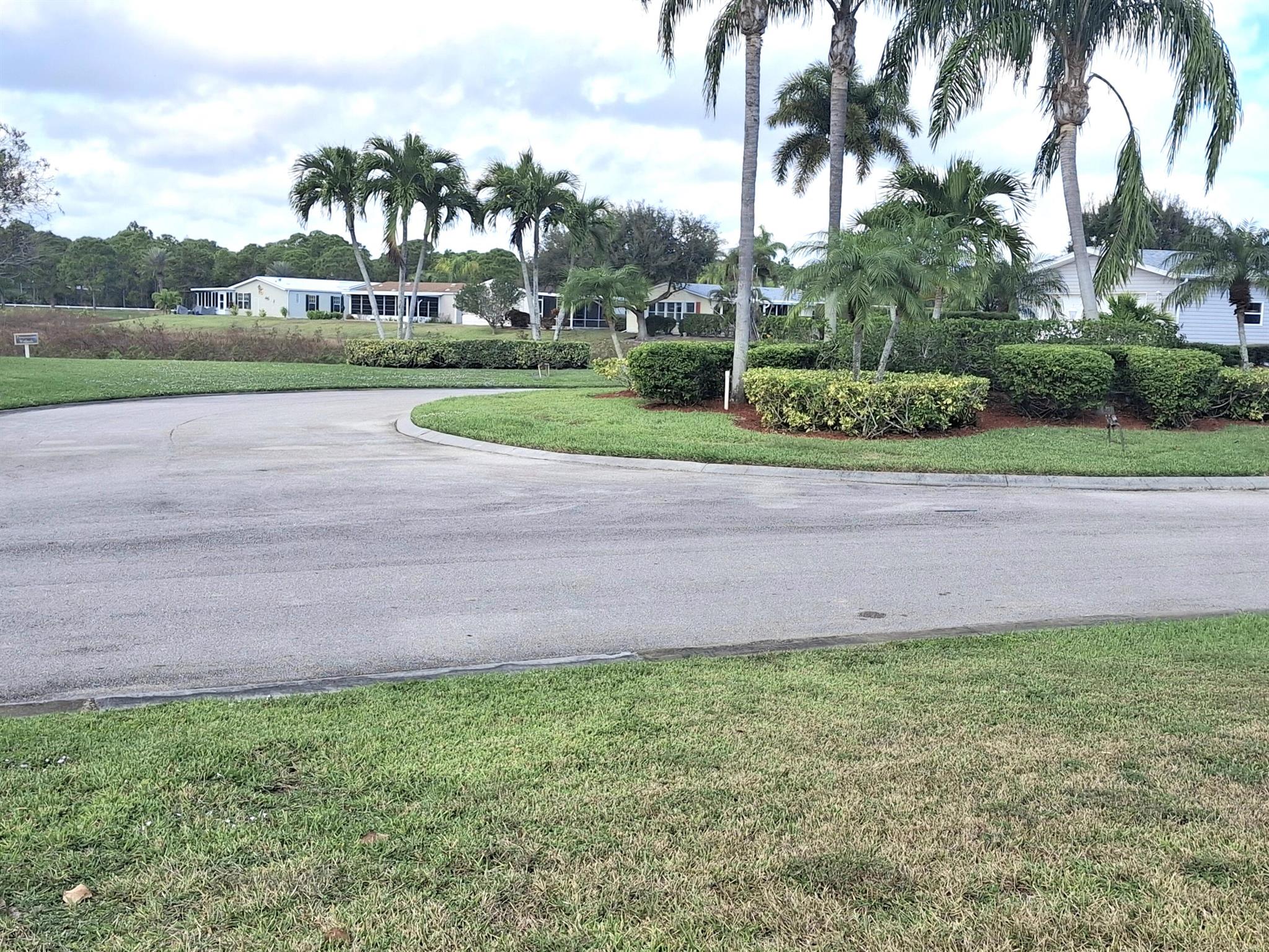 EAGLE'S RETREAT AT SAVANN - Residential