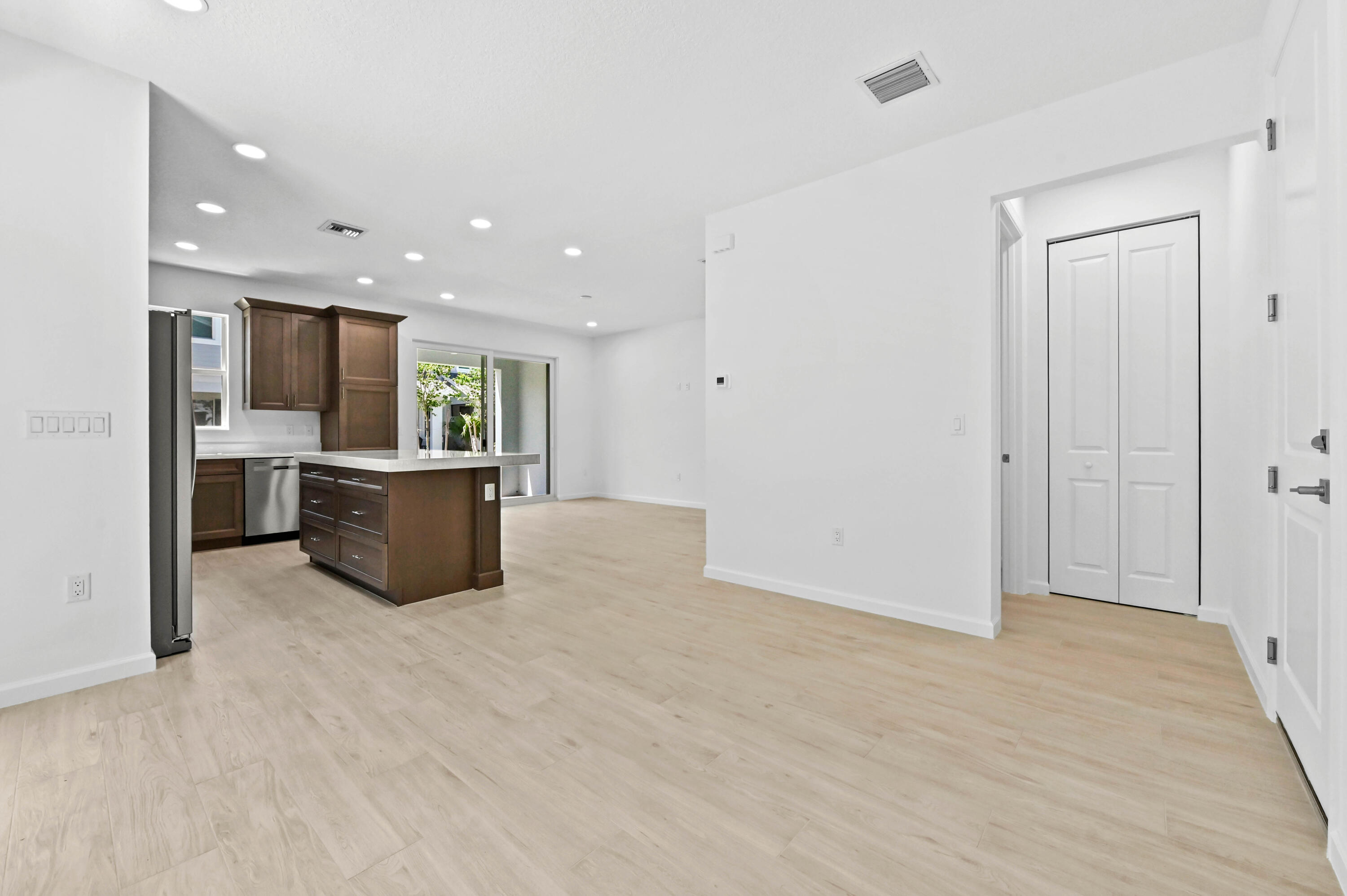 TERRACES OF WESTLAKE - Residential