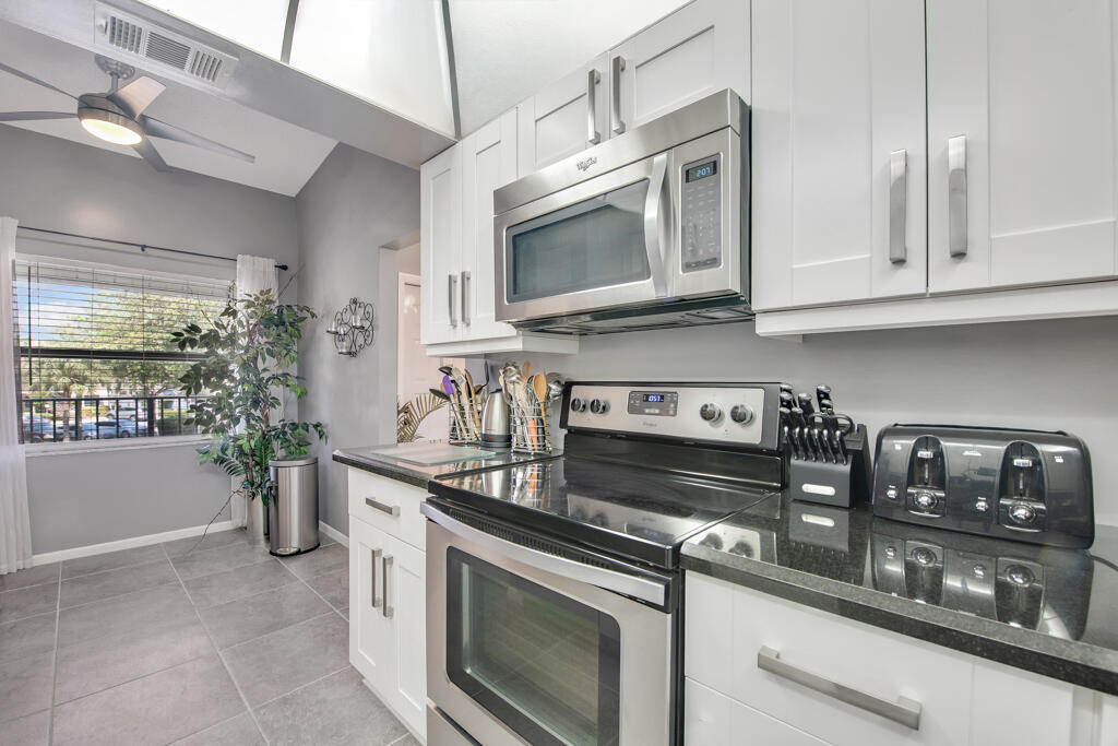 GARDENS OF WILLOW BEND CONDOS - Residential