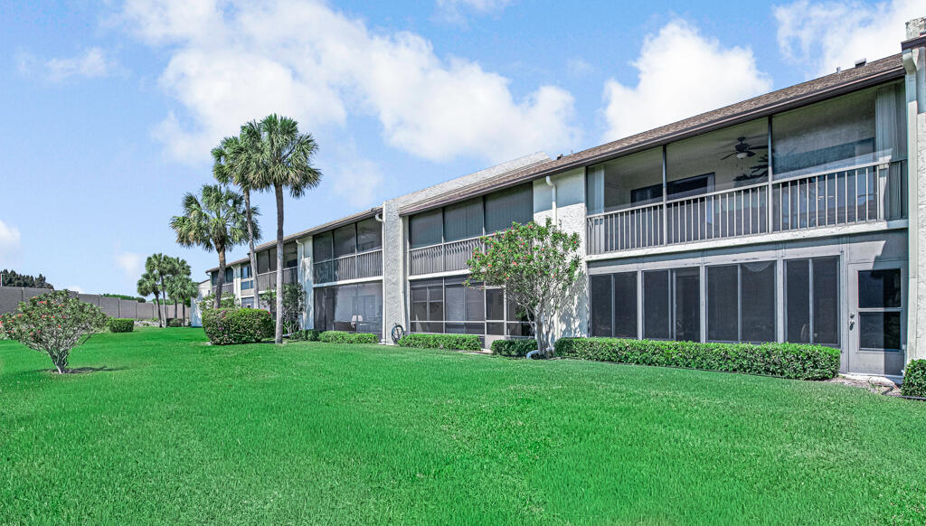 GARDENS OF WILLOW BEND CONDOS - Residential