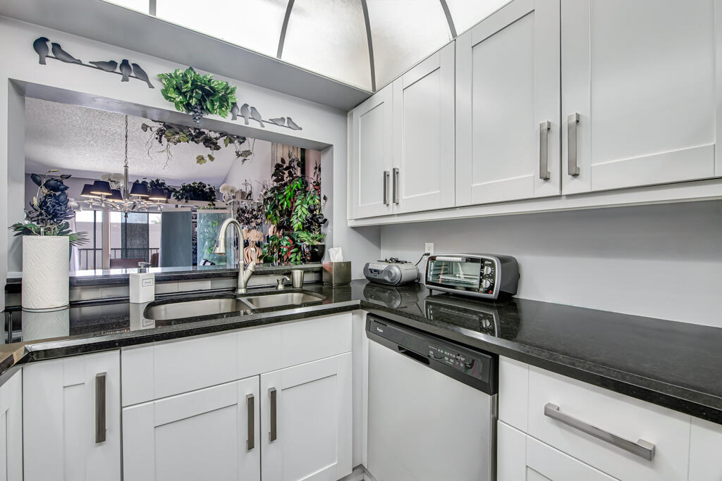 GARDENS OF WILLOW BEND CONDOS - Residential