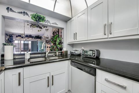 Tiny photo for 7915 Willow Spring Drive #1223, Lake Worth, FL 33467 (MLS # B26007379)