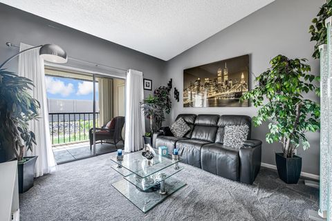 Tiny photo for 7915 Willow Spring Drive #1223, Lake Worth, FL 33467 (MLS # B26007379)