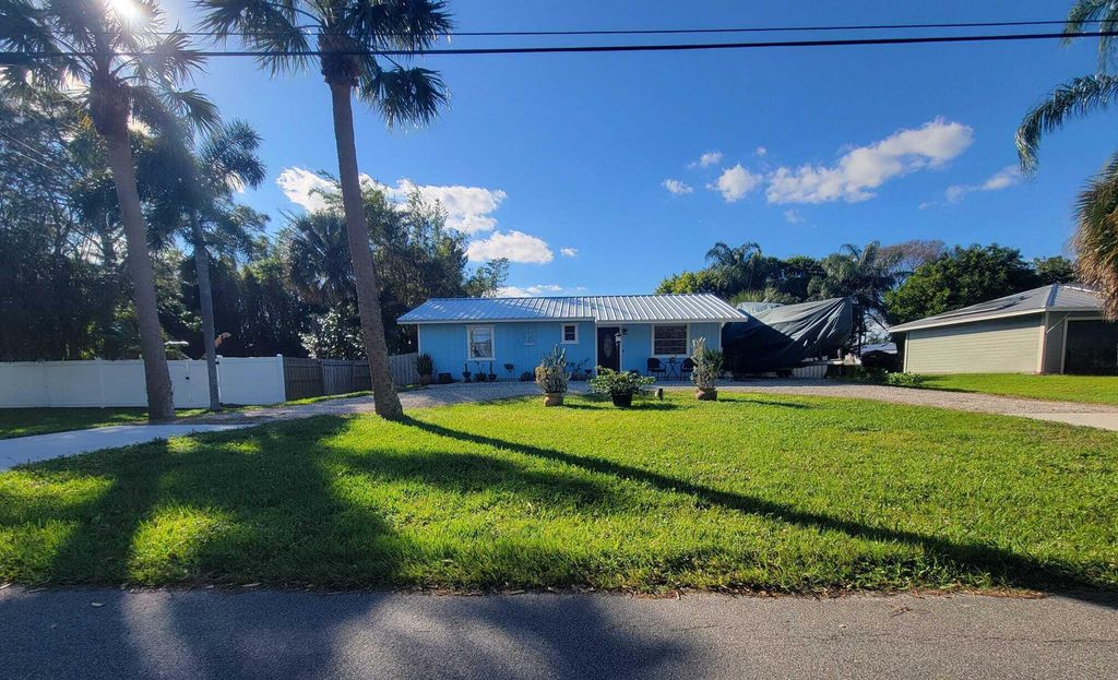 Photo of 6105 Cassia Drive, Fort Pierce, FL 34982 (MLS # R10954634)
