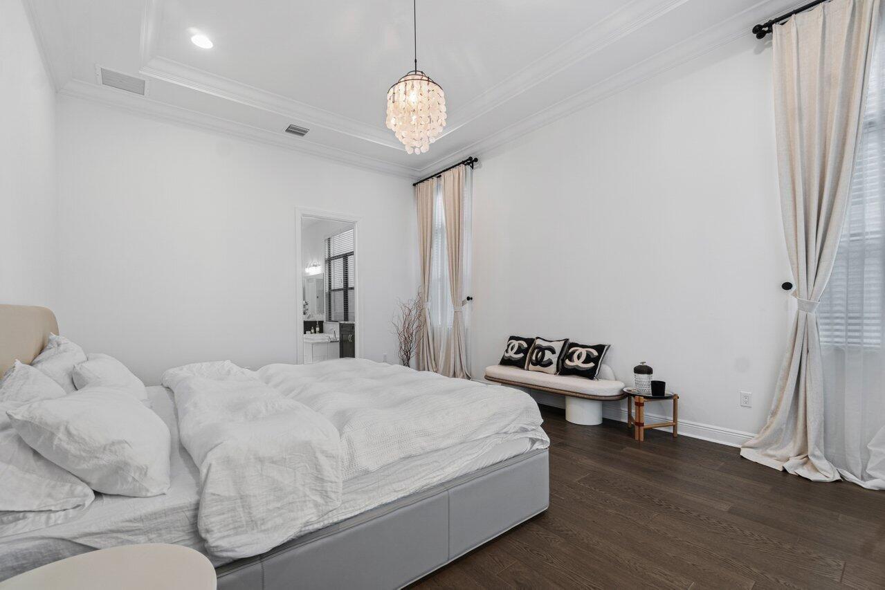 ARTISTRY - Residential Lease