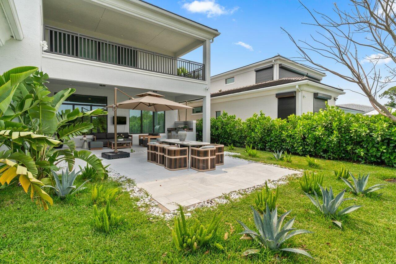 ARTISTRY - Residential Lease