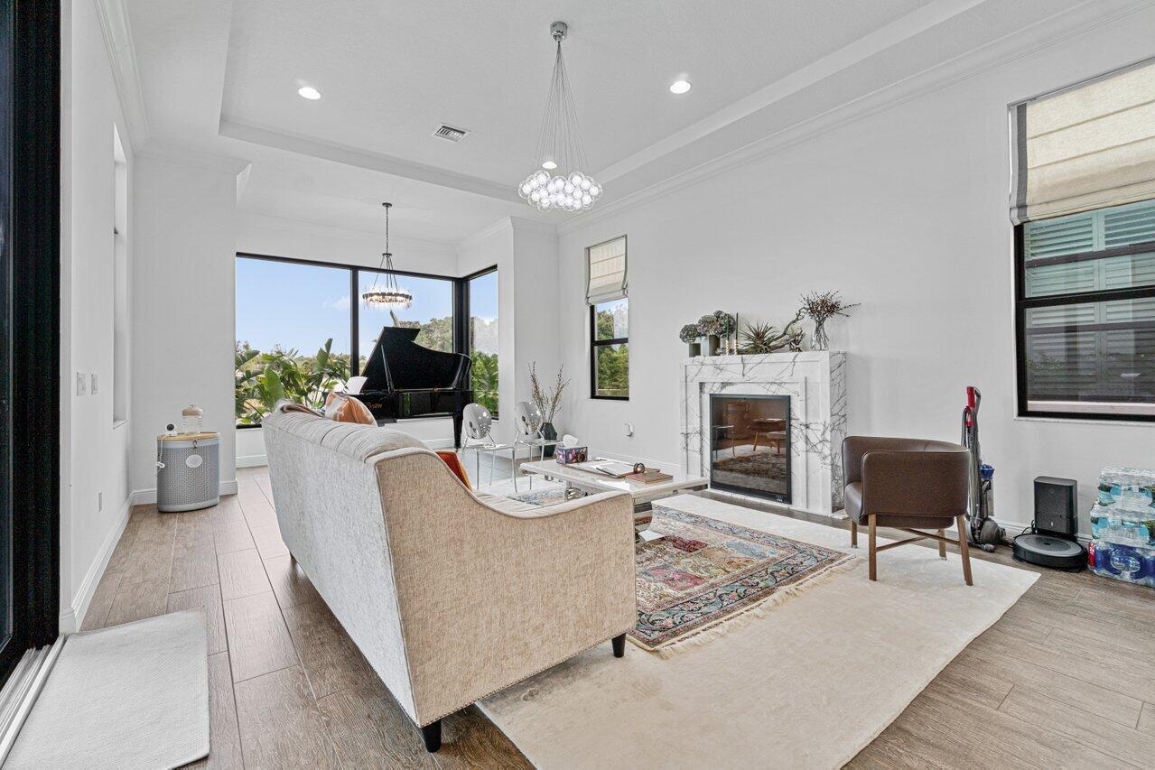 ARTISTRY - Residential Lease
