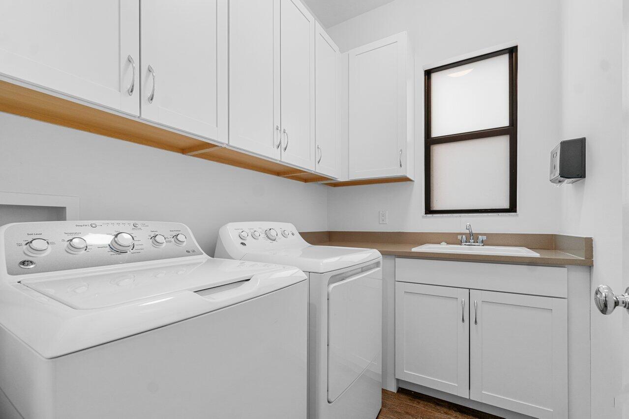 ARTISTRY - Residential Lease