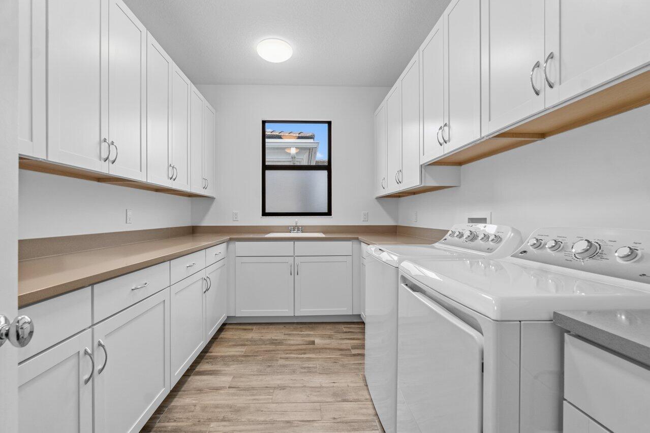 ARTISTRY - Residential Lease