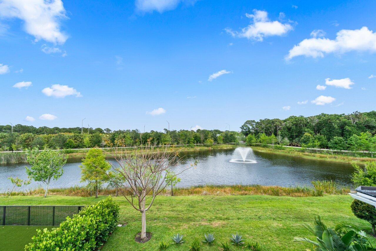 ARTISTRY - Residential Lease