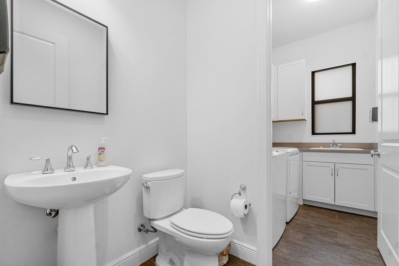 ARTISTRY - Residential Lease