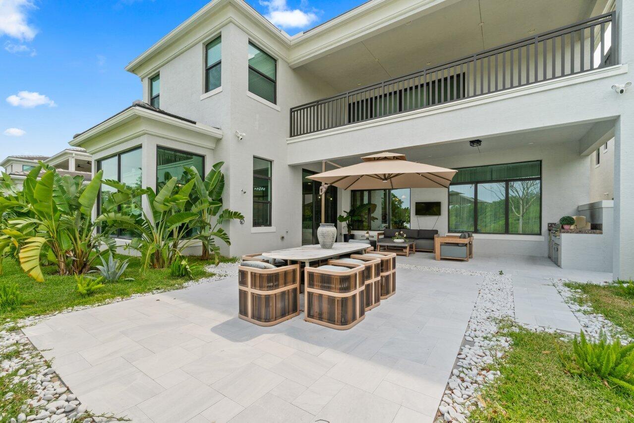 ARTISTRY - Residential Lease