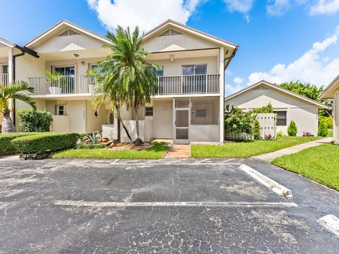 2226 Nova Village Dr Davie FL 33317