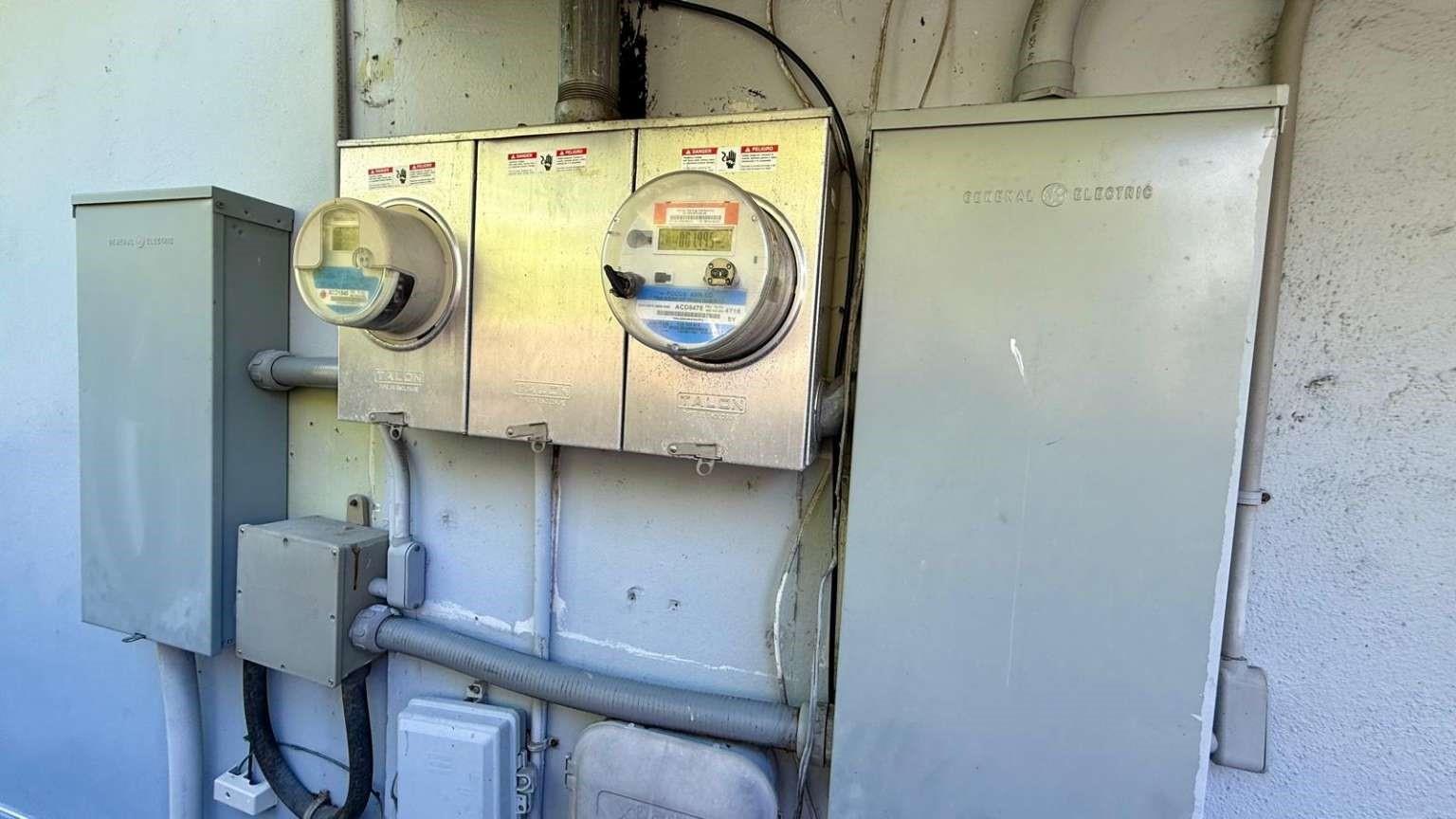 Hollywood View 12-47 B - Residential Income