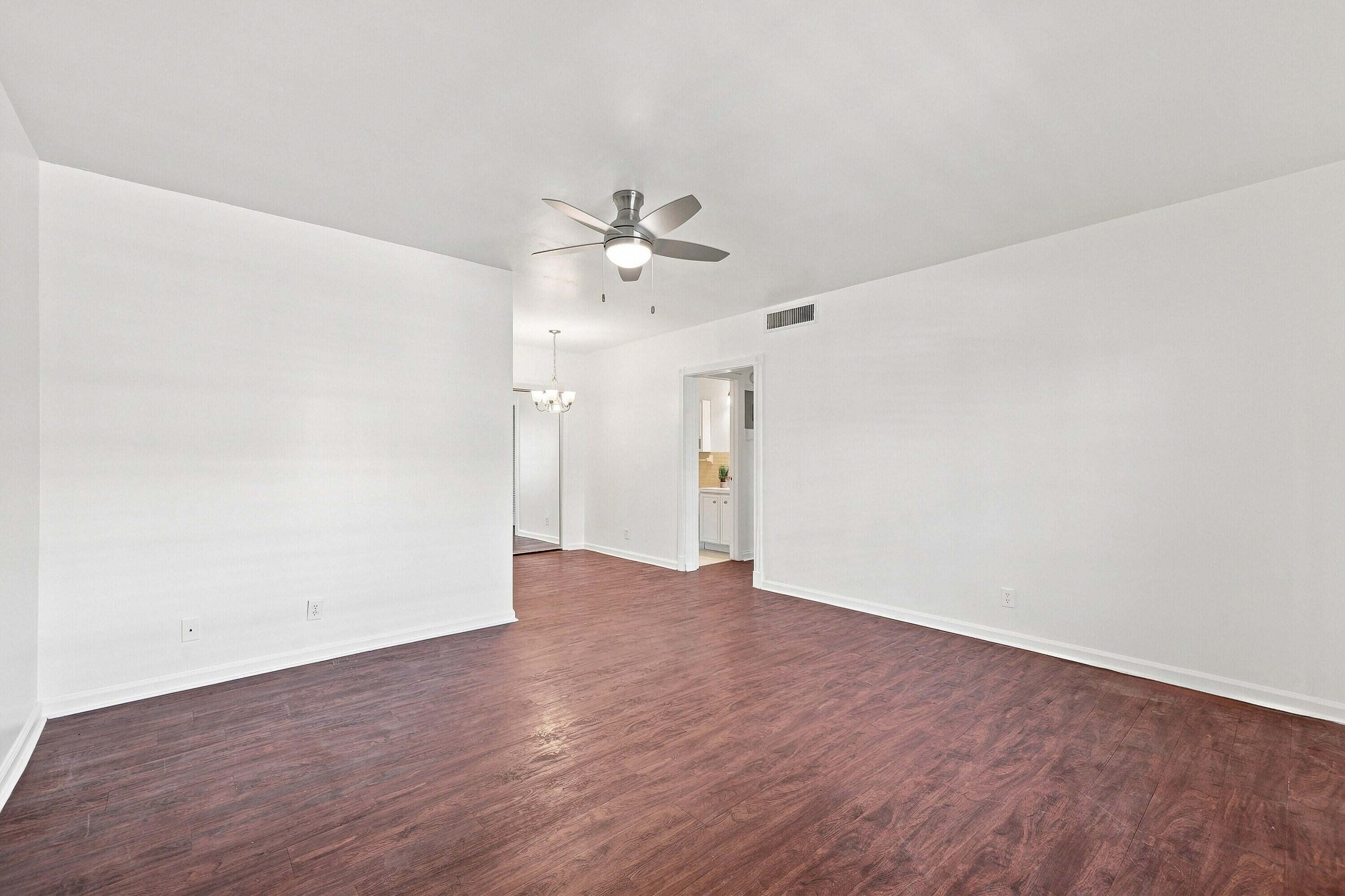 2211 NE 67TH Street 1102